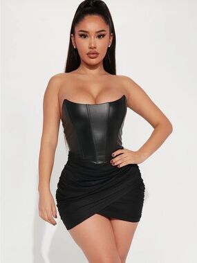Fashion Nova Black Strapless Faux Leather Corset Top
